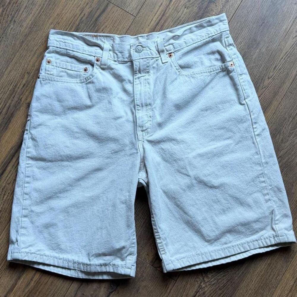 Levi-s Men's White and Cream Shorts